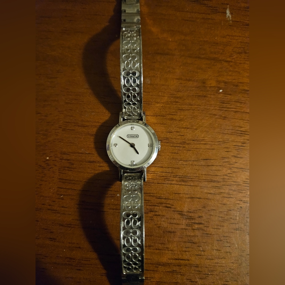 Coach Signature CC Silver Pearl Bangle Diamond Watch - Picture 5 of 7